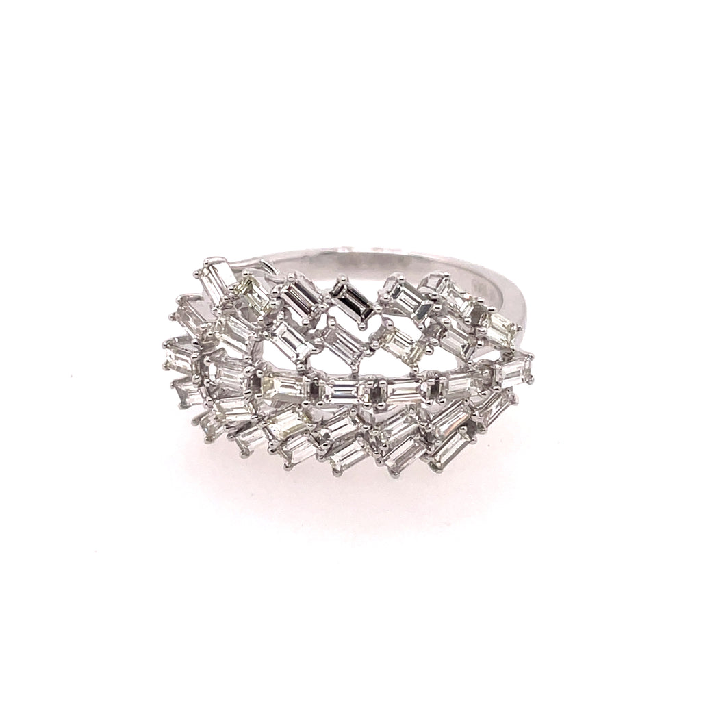 14kt White Gold Baguette Diamond Ring