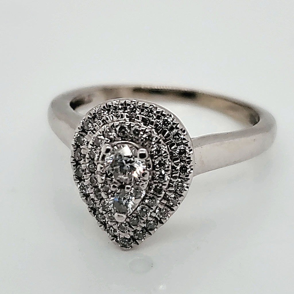 14kt White Gold Diamond Ring
