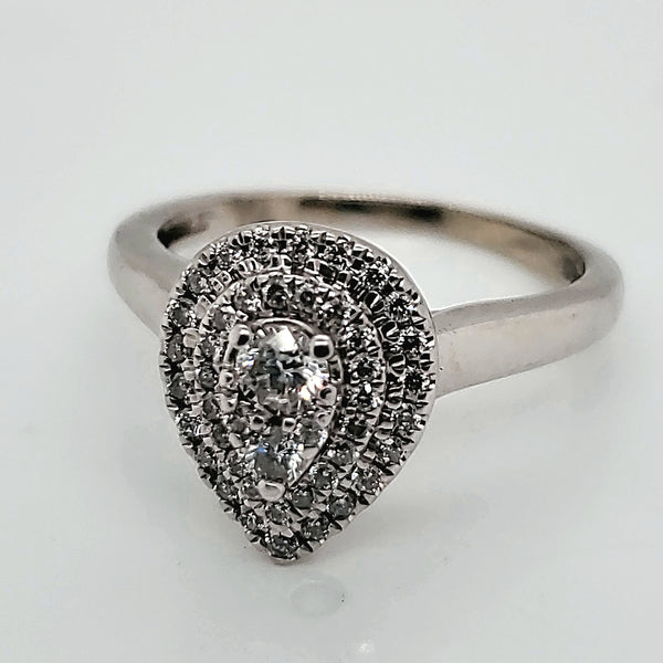14kt White Gold Diamond Ring