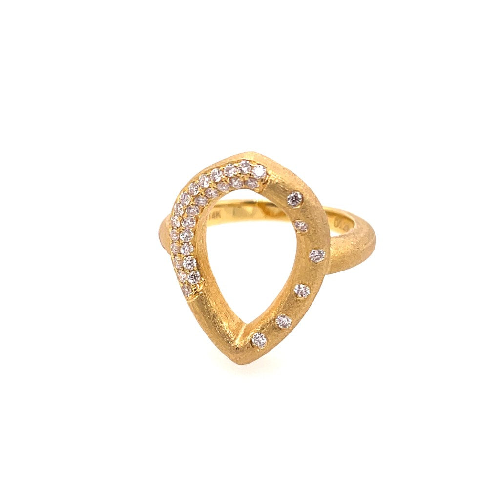 14kt Yellow Gold Pear Shape Fashion Diamond Ring