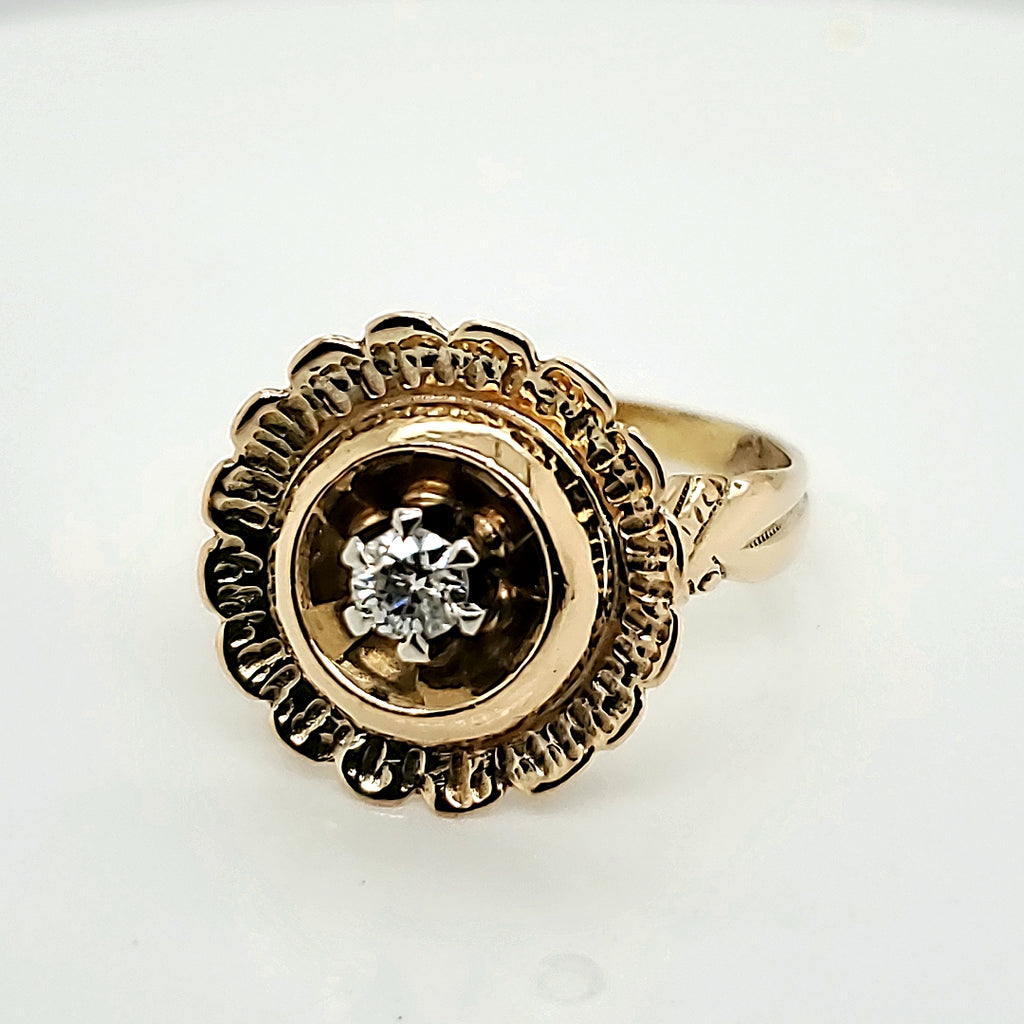 Vintage 14kt Yellow Gold Diamond Ring