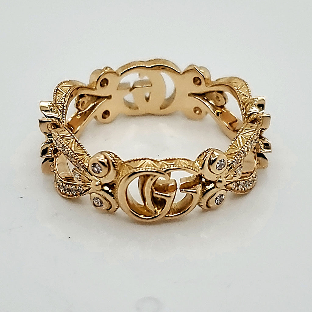 Gucci 18Kt Yellow Gold And Diamond Band