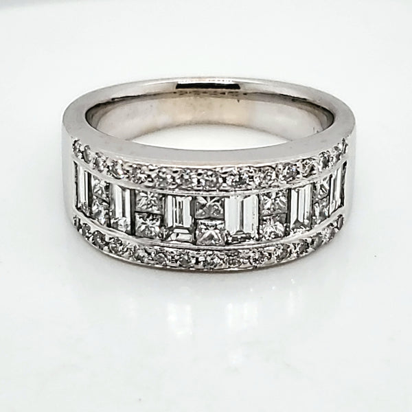 18kt White Gold Diamond 8mm Wide Band Style Ring