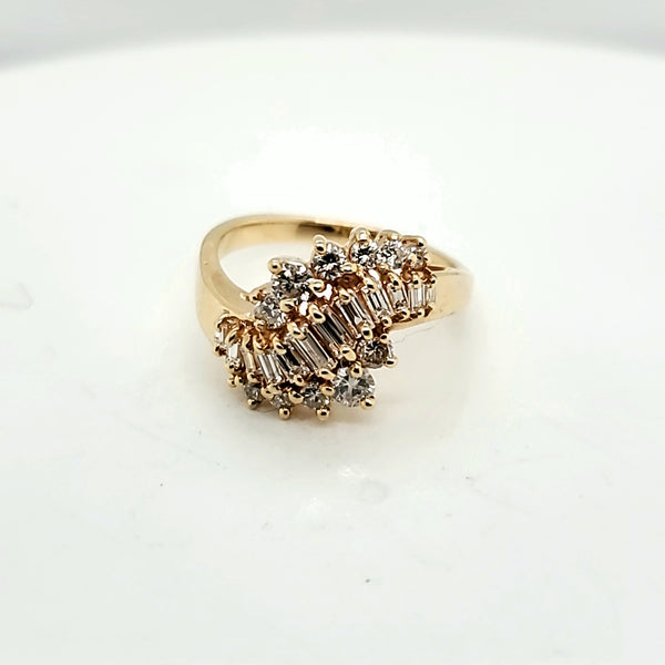 14kt Yellow Gold Round and Baguette Cut Diammond Ring