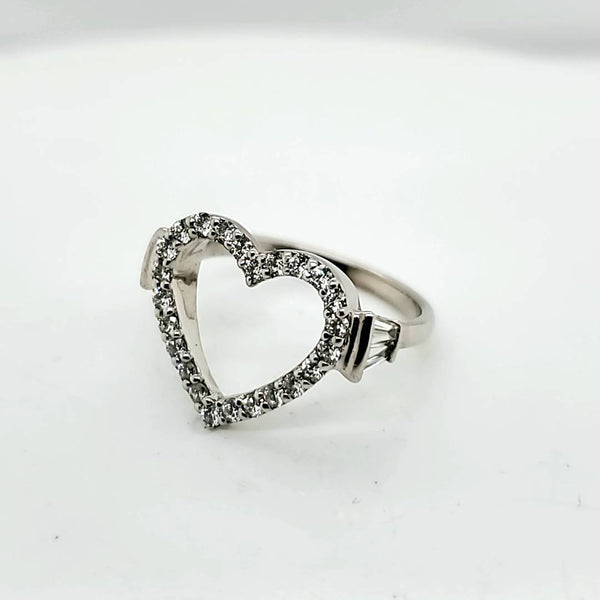 14kt White gold and Diamond Heart Shaped Ring