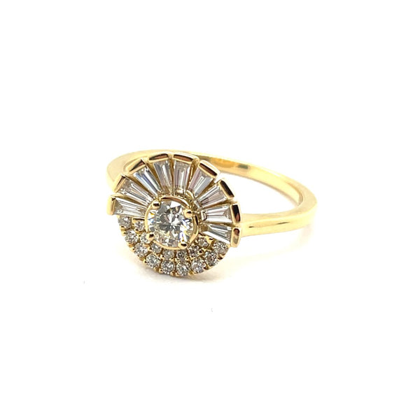 18kt Yellow Gold 0.68Ctw Ladies Diamond Fashion Ring