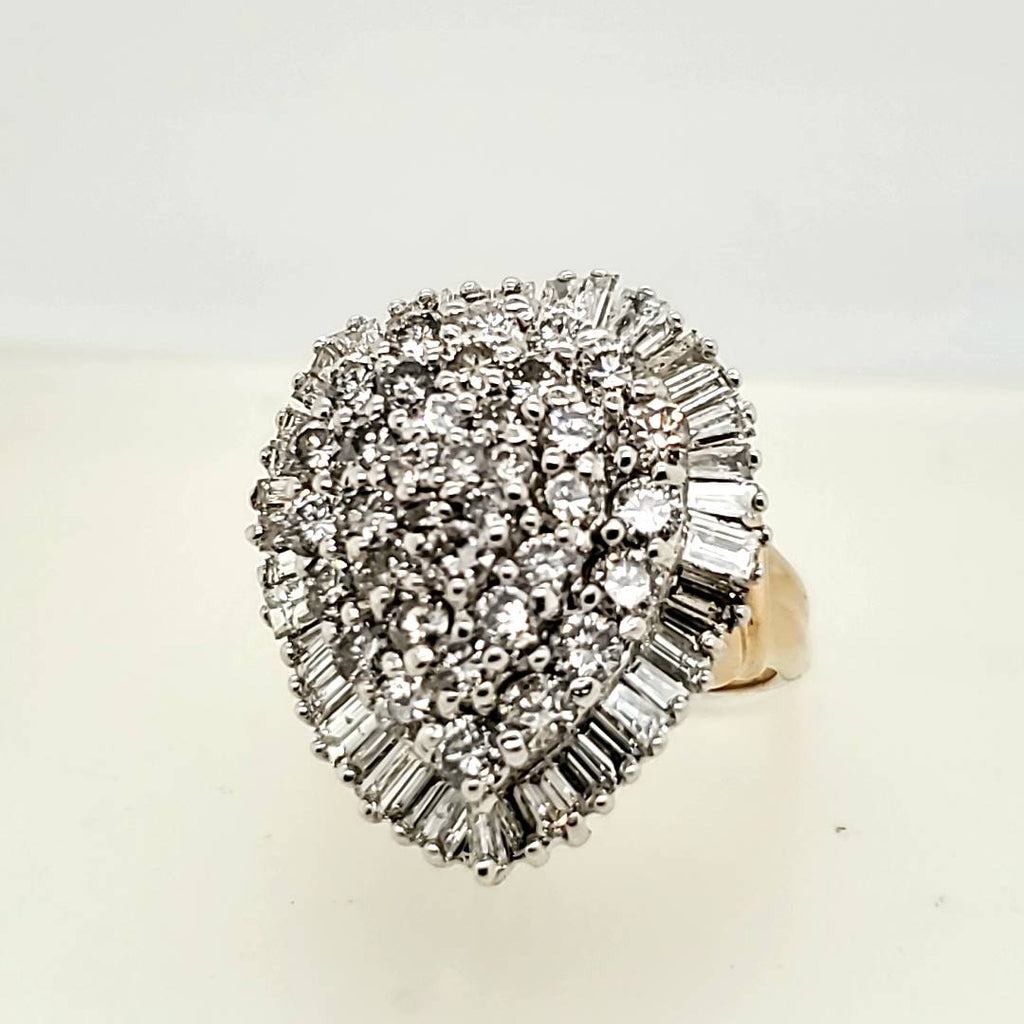 14kt Yellow Gold 3.00 Carat Pear Shaped Diamond Cluster Ring