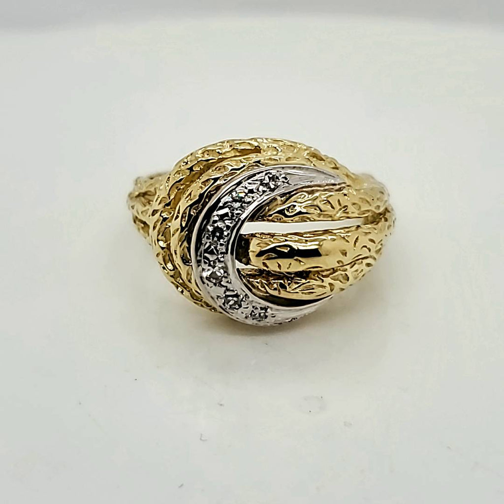 Vintage 18kt Yellow Gold and Diamond Ring