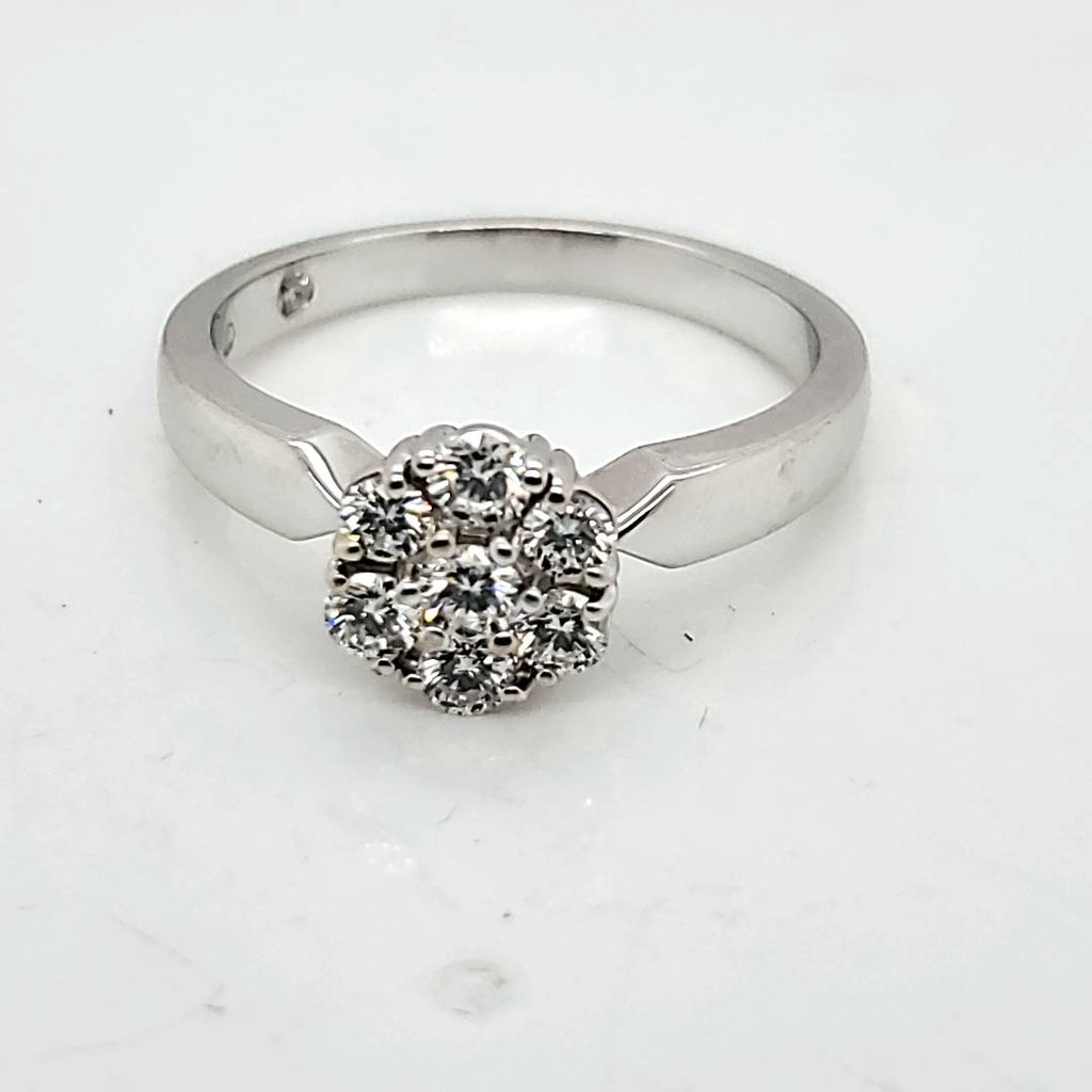 14kt White Gold Seven Diamond Ring