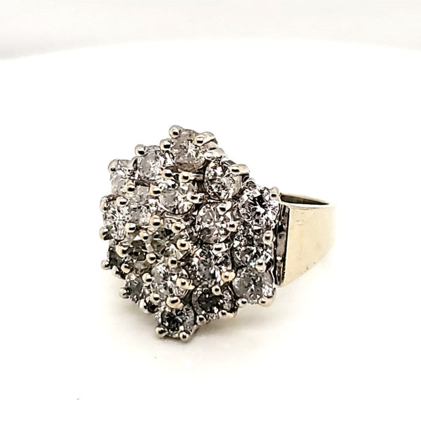 14Kt White Gold 4.00 Carat Total Weight Diamond Ring.