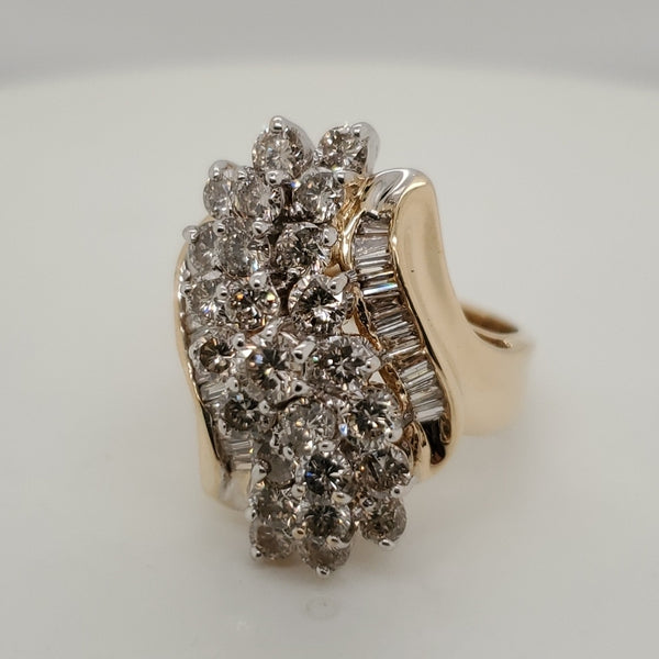 10kt Yellow Gold Round and Bagutte Cut Diamond Waterfall Ring