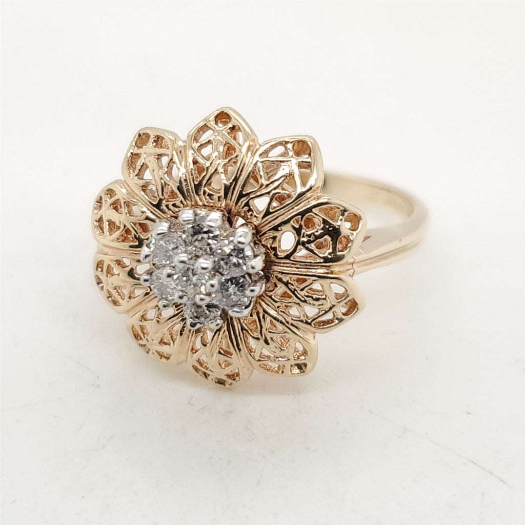 10kt Yellow Gold Diamond Ring