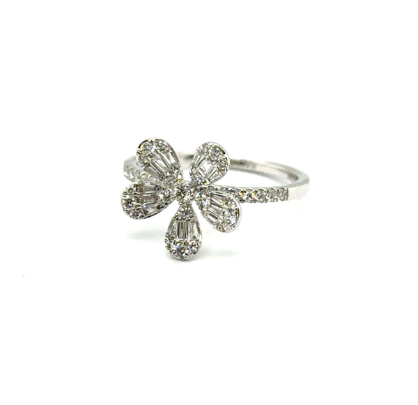 0.75 Ctw 14Kt White Gold And Diamond Floral Ring