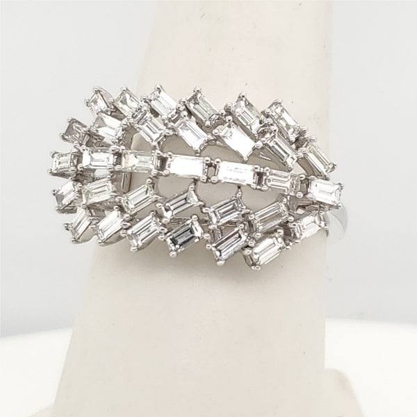 14kt White Gold Baguette Diamond Ring