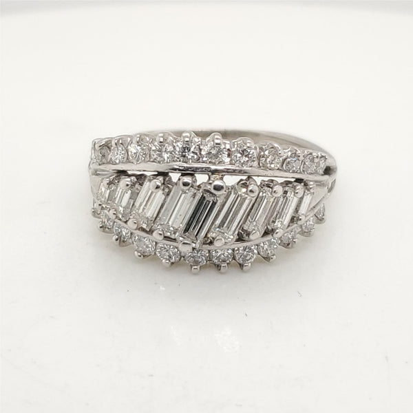 Vintage 14kt White Gold Round and Bageutte Diamond Ring