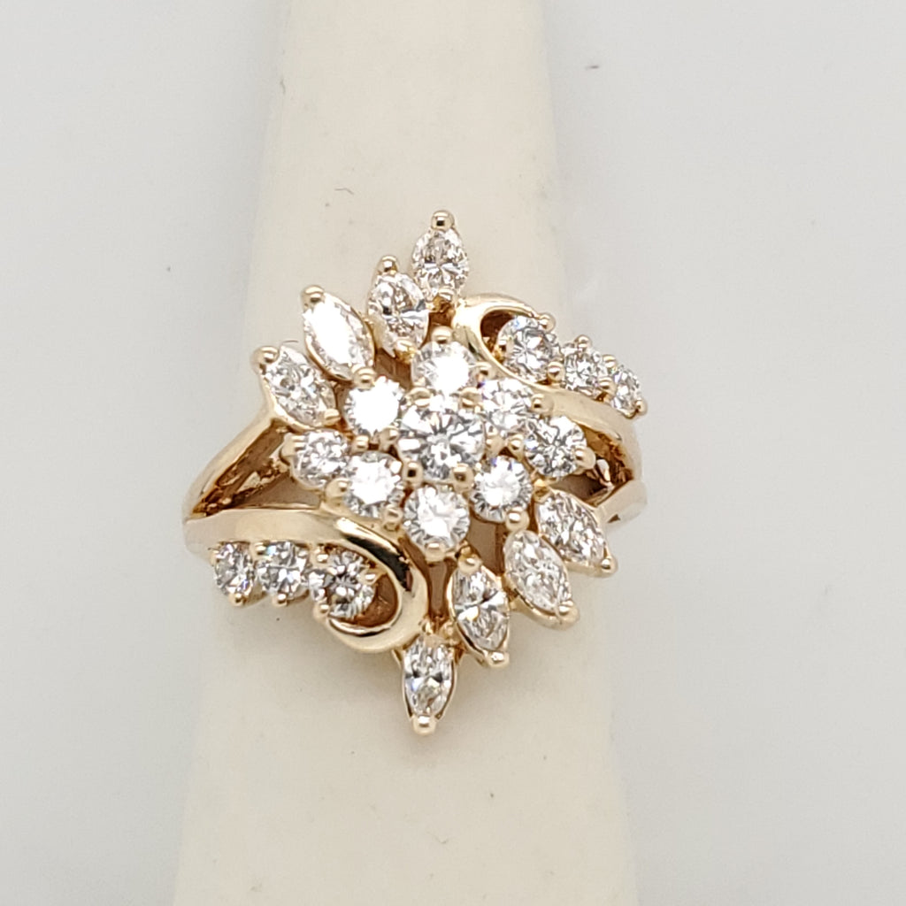 14kt Yellow Gold Marquise and Round Diamond Ring