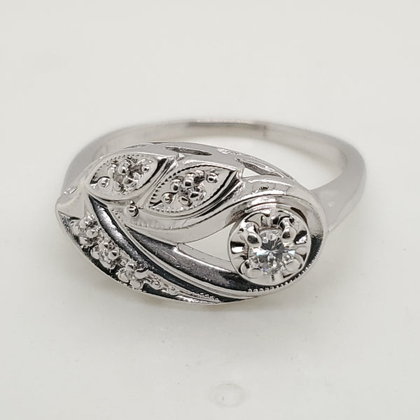 Vintage 14kt White Gold Diamond Princess Ring