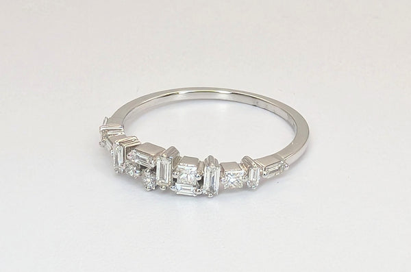 14K White Gold Scattered Baguette Diamond Band