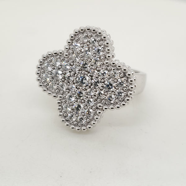 18kt White Gold Diamond Ring