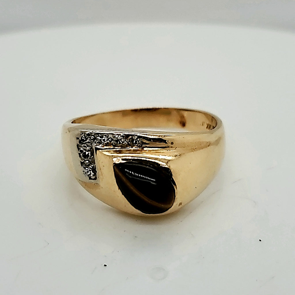 Vintage 14kt Yellow Gold Tigers Eye and Diamond Ring