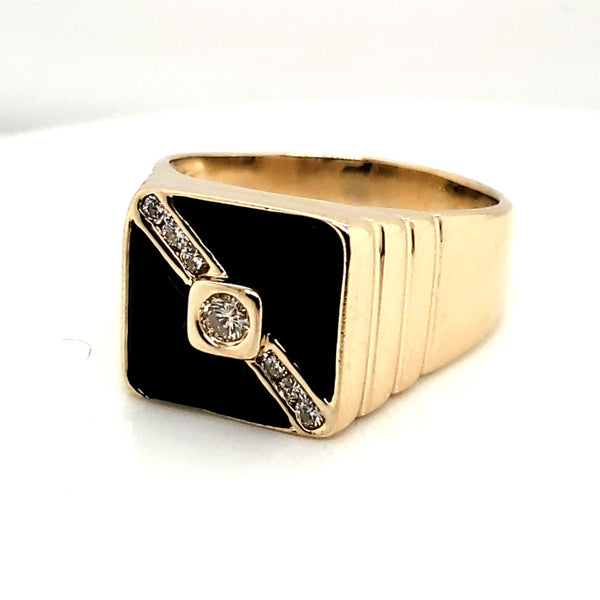 14kt Yellow Gold Onyx and Diamond Mens Ring