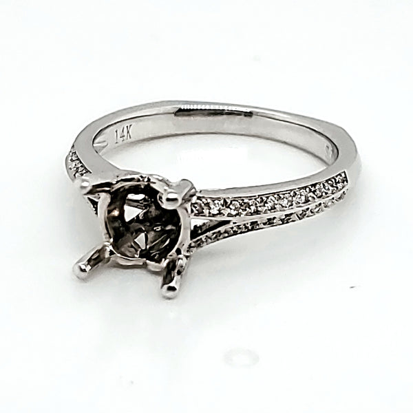 14kt white gold double row diamond engagement ring setting