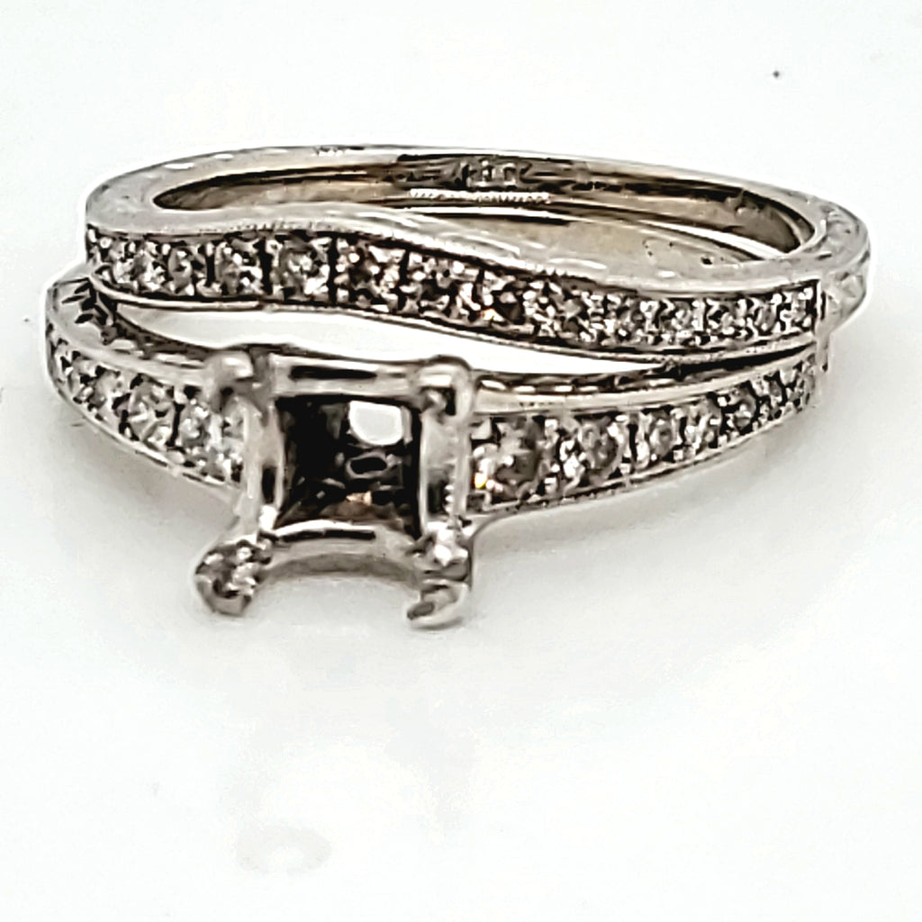 18Ktwg engraved diamond wedding set mounting