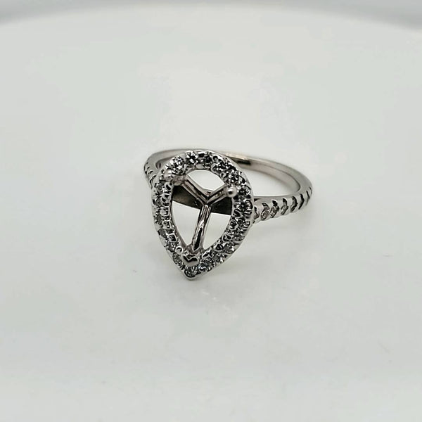 14kt White Gold and Diamond Engagement Ring Mounting