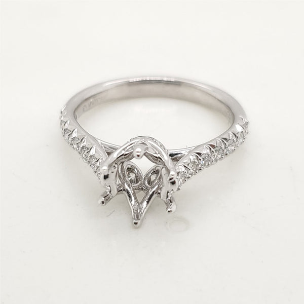 18kt White Gold Diamond engagement Ring Mounting