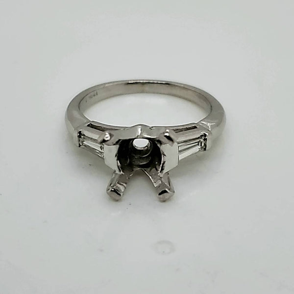 Platinum Baguette Diamond Solitaire Mounting