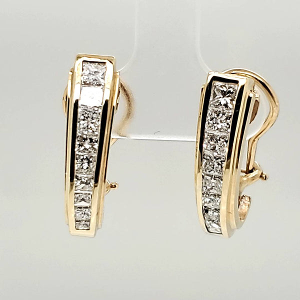 14Kt Yellow Gold 2.00 Carat Princess Cut Diamond Earrings