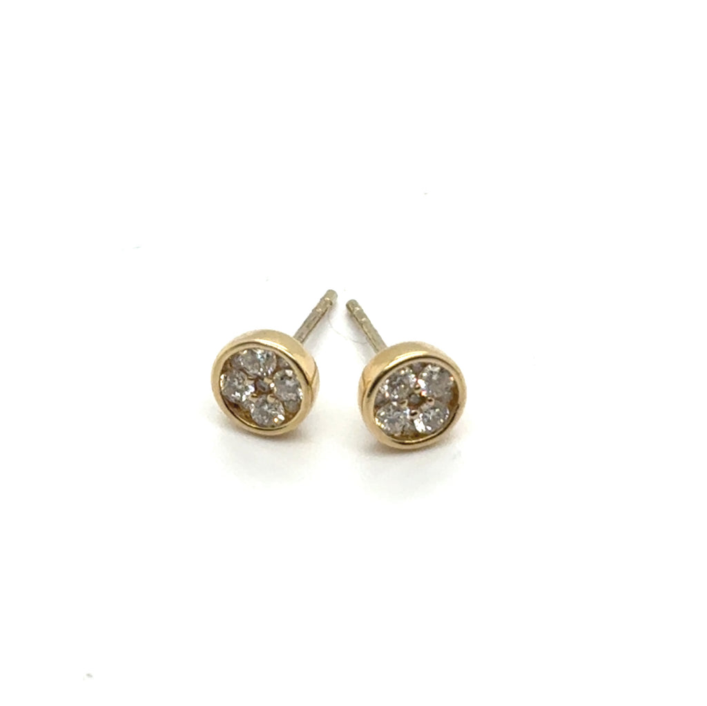 14kt Yellow Gold 0.39Ctw Diamond Cluster Earrings