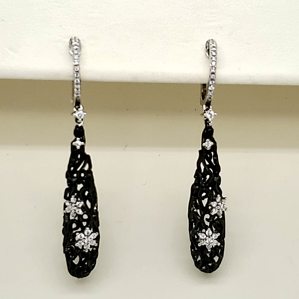 18kt Blackened Gold and Diamond Dangle Filigree Earrings