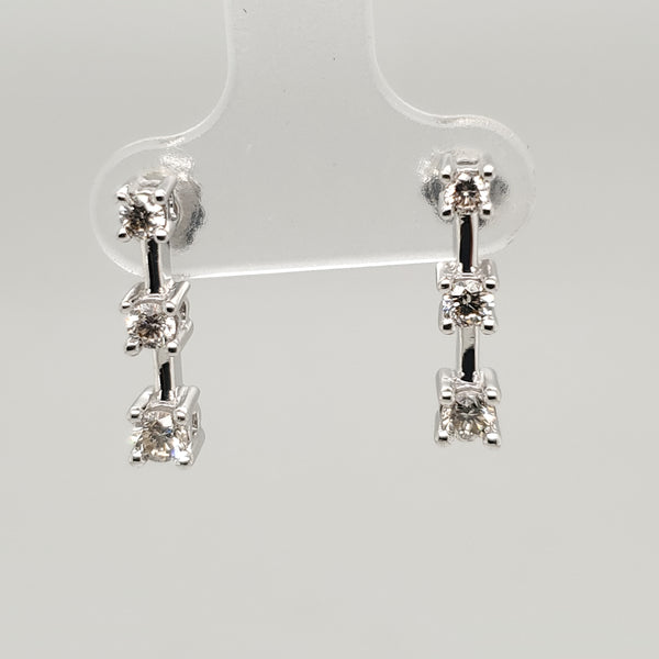 14kt White gold Diamond Earrings