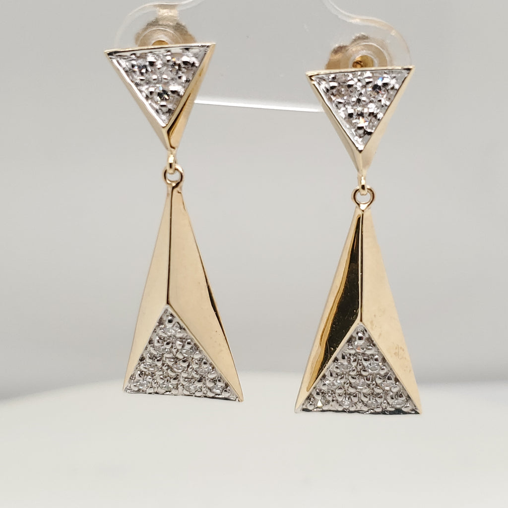 Vintage 14kt Yellow Gold  Diamond Dangle Earrings