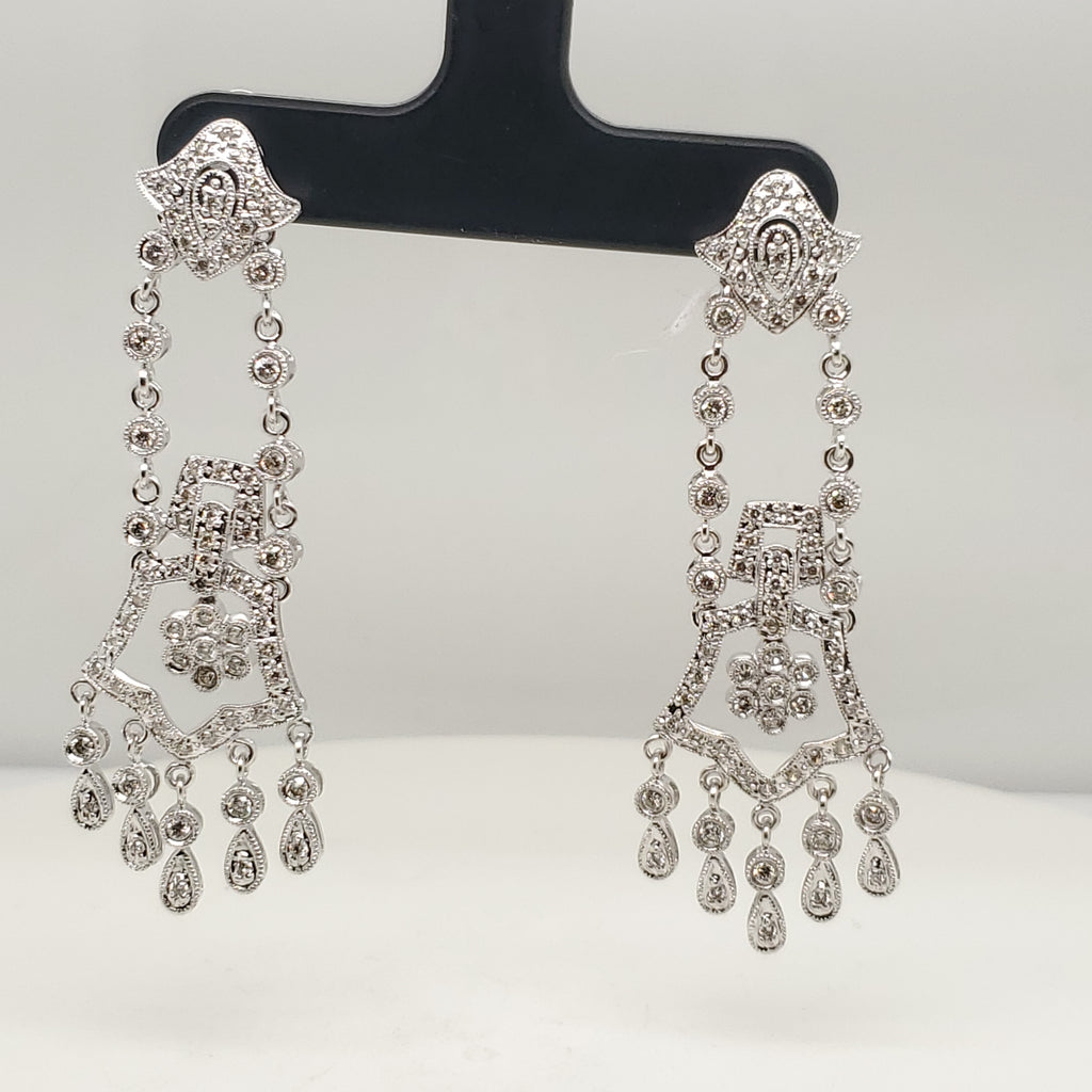 18Kt White Gold And Diamond Chandelier Earrings
