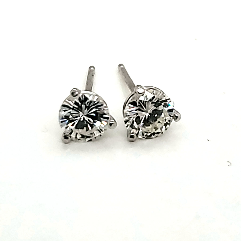 .93 Carat Total Weight Round Diamond Stud Earrings