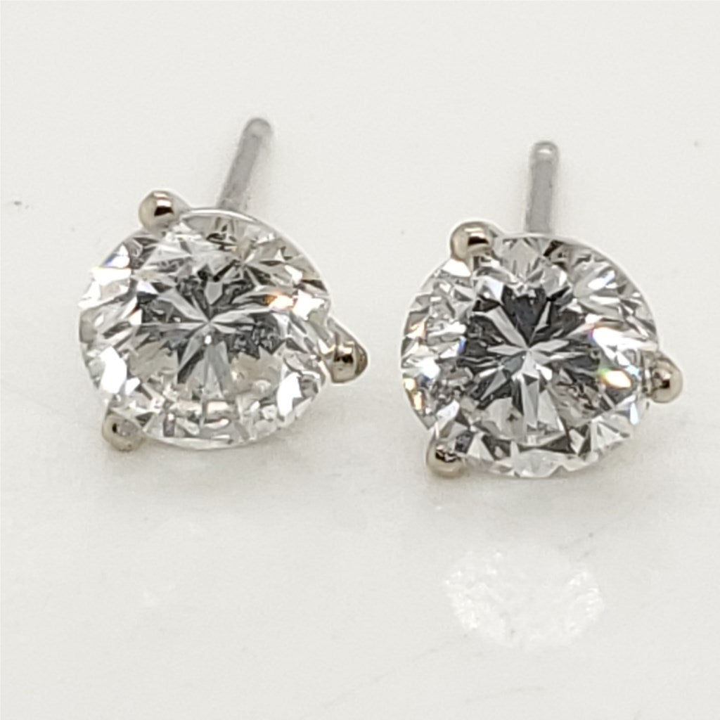 1.40 Carat Total Weight Round Diamond Stud Earrings