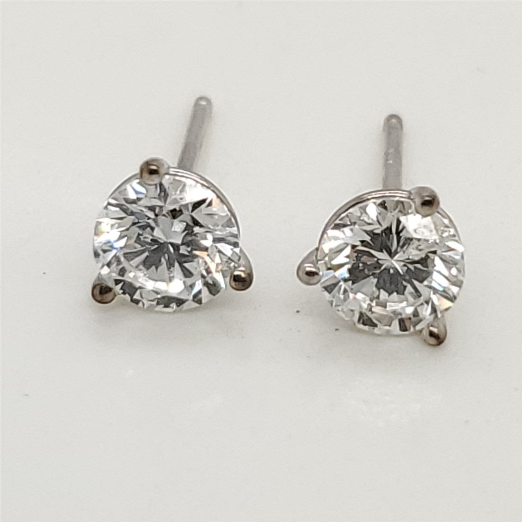 .97 Carat Total Weight Round Diamond Stud Earrings