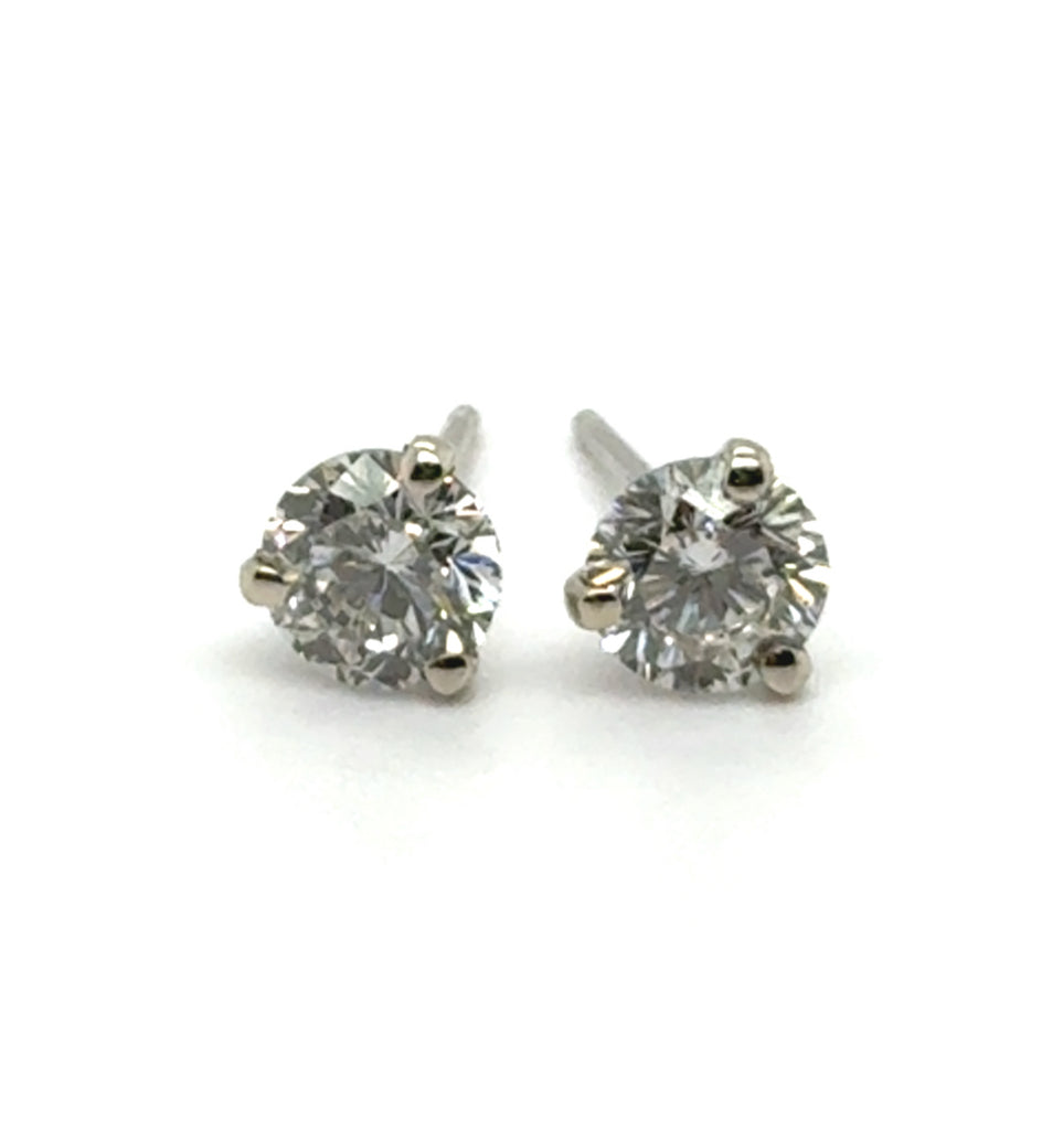 1.22 Carat Total Weight Round Diamond Stud Earrings