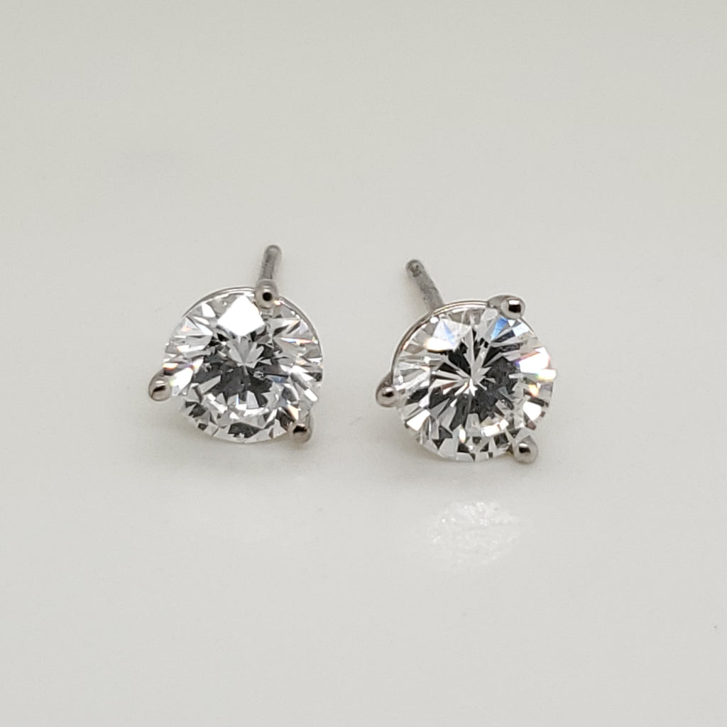 1.60 Carat Total Weight Diamond Stud Earrings