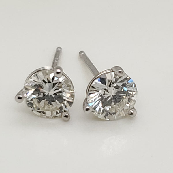 1.08 Carat Total Weight Diamond Stud Earrings