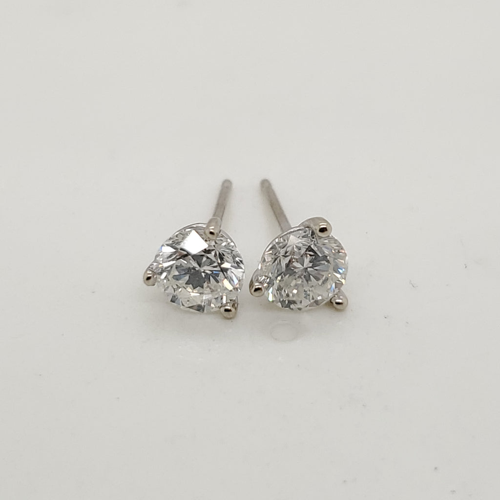 1.35 Carat Total Weight Diamond Stud Earrings