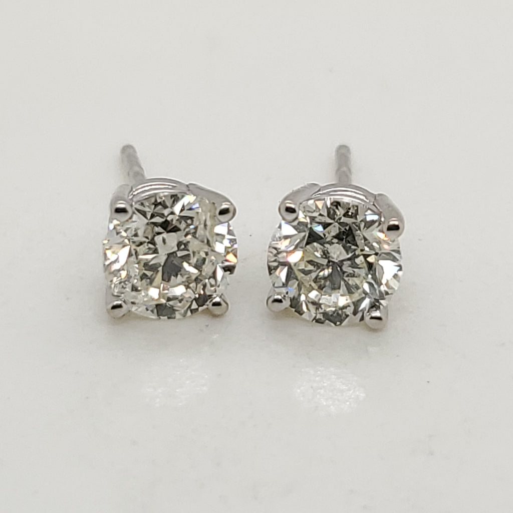 1.50 Carat Total Weight Diamond Stud Earrings