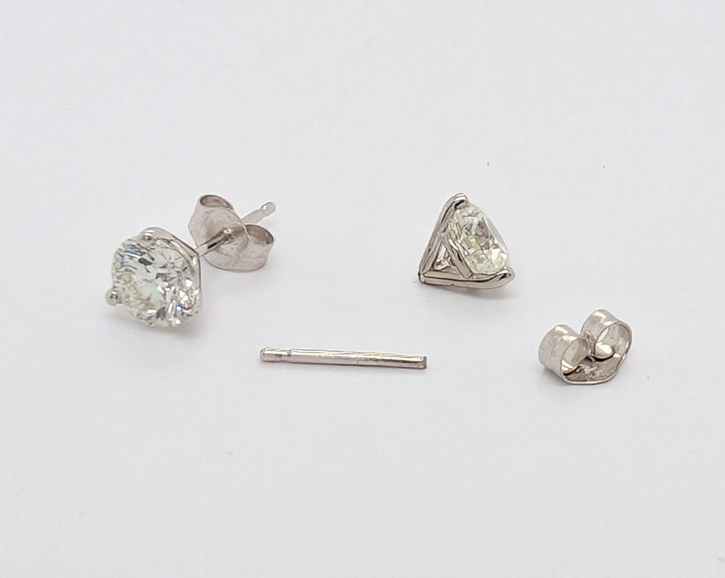 1.51ctw Brilliant Round Diamond Studs in 14K White Gold 3-Prong Martini Settings