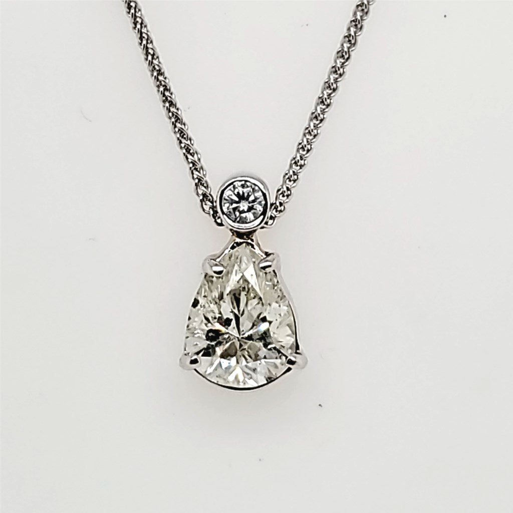 Vintage 14kt White Gold 1.38 Carat Pear Shaped Diamond Pendant