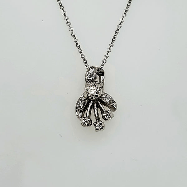 1950s Retro 14kt White gold and Diamond Pendant Neckalce