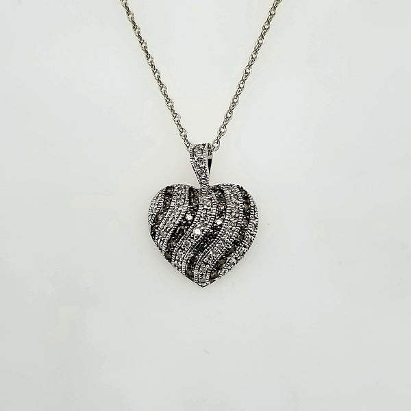 14kt White Gold Diamond Heart Pendant