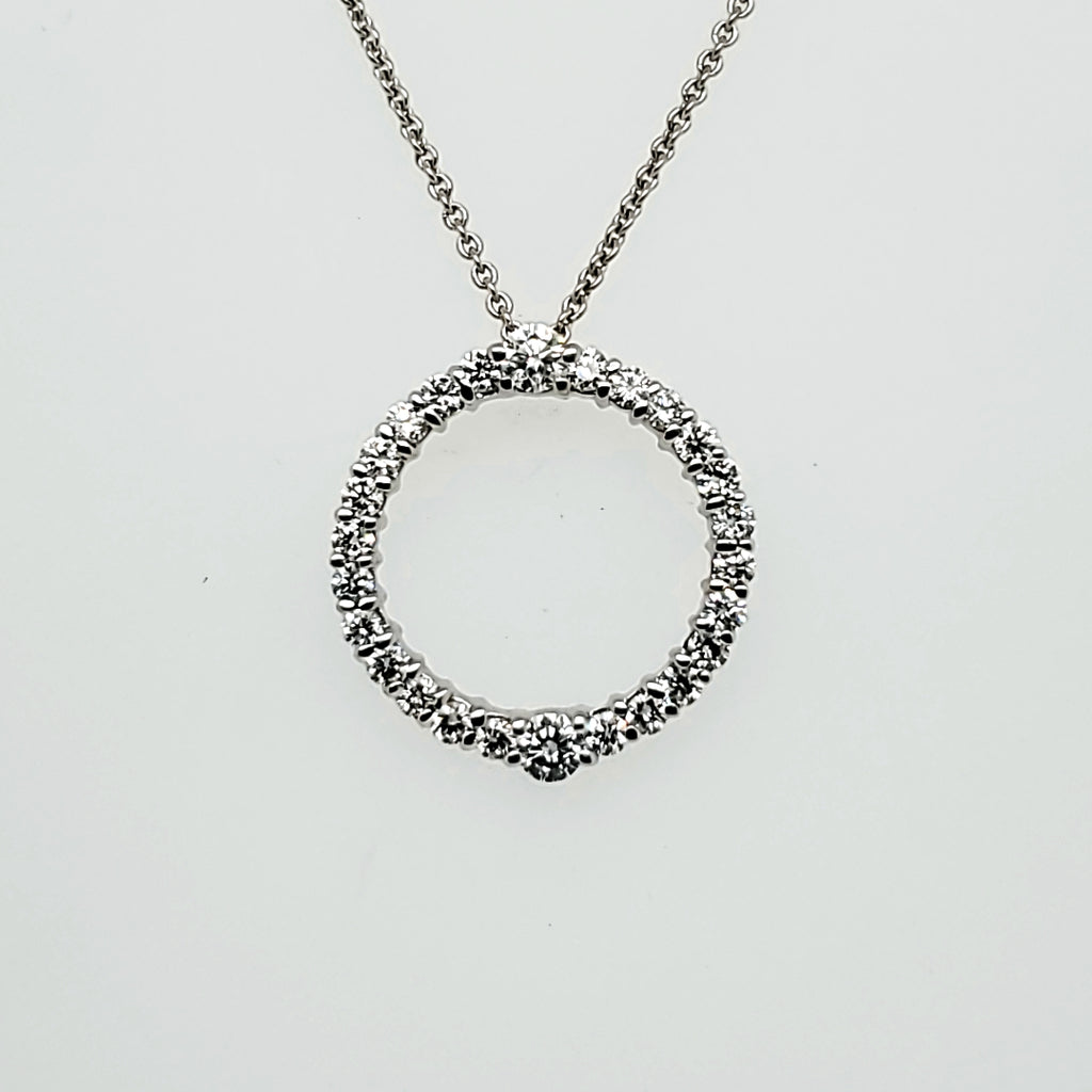 18Kt White Gold Diamond Circle Pendant