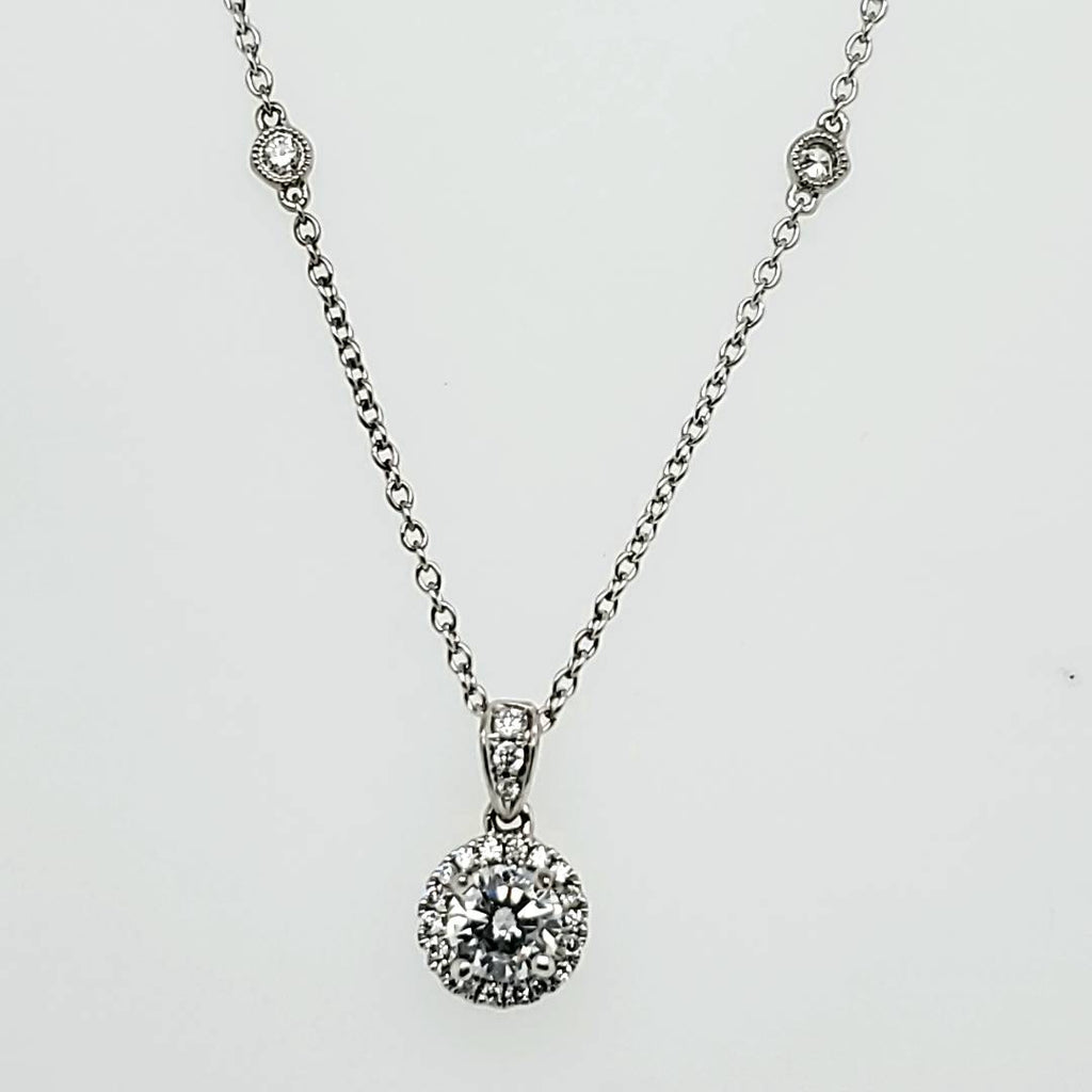 14kt White Gold Diamond Pendant Mounting On Chain